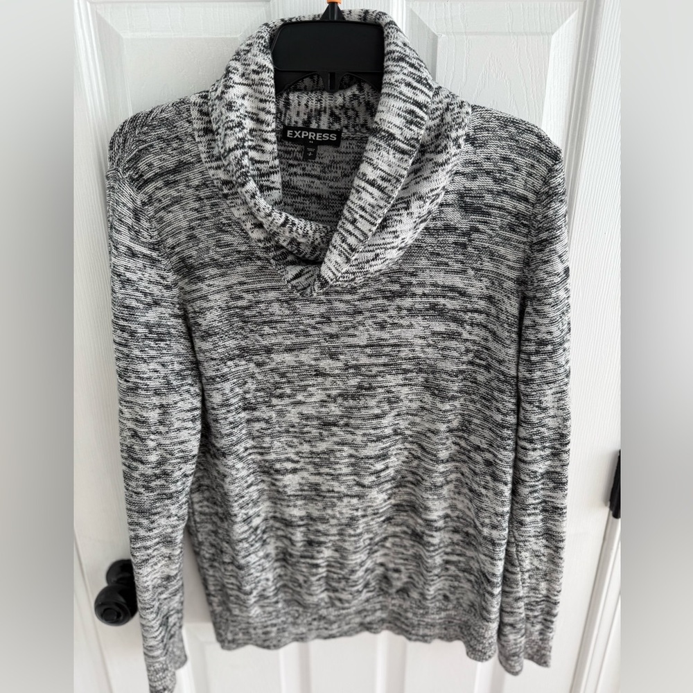 Express Men’s Gray Cowl Neck Sweater